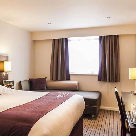 Premier Inn Dover Central - Eastern Ferry Terminal Luaran gambar