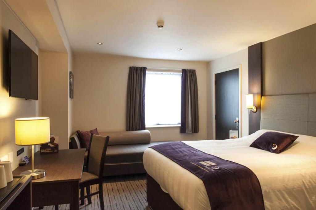 Premier Inn Dover Central - Eastern Ferry Terminal Bilik gambar