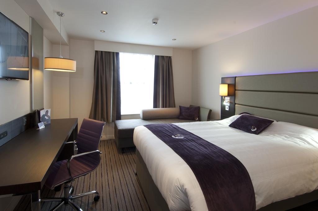 Premier Inn Dover Central - Eastern Ferry Terminal Luaran gambar