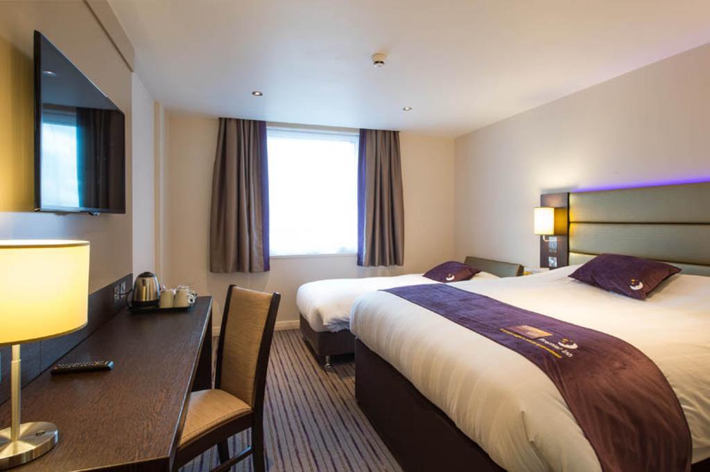 Premier Inn Dover Central - Eastern Ferry Terminal Bilik gambar